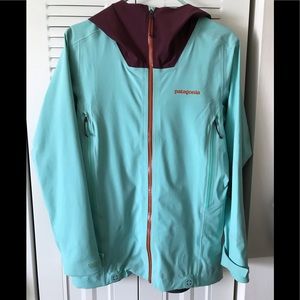 WOMEN’S PATAGONIA DESCENSIONIST JACKET